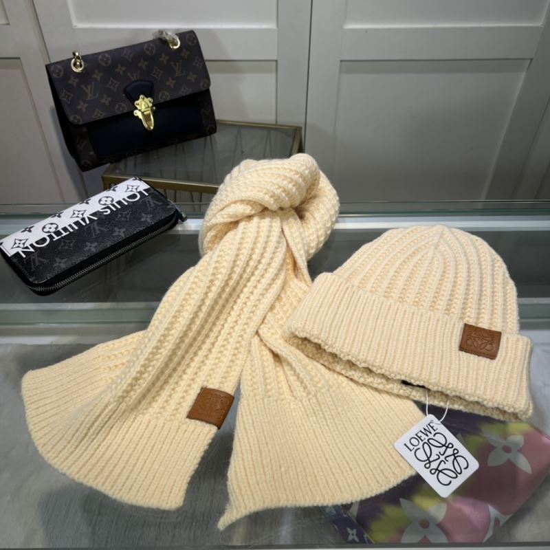 Loewe Caps Scarfs